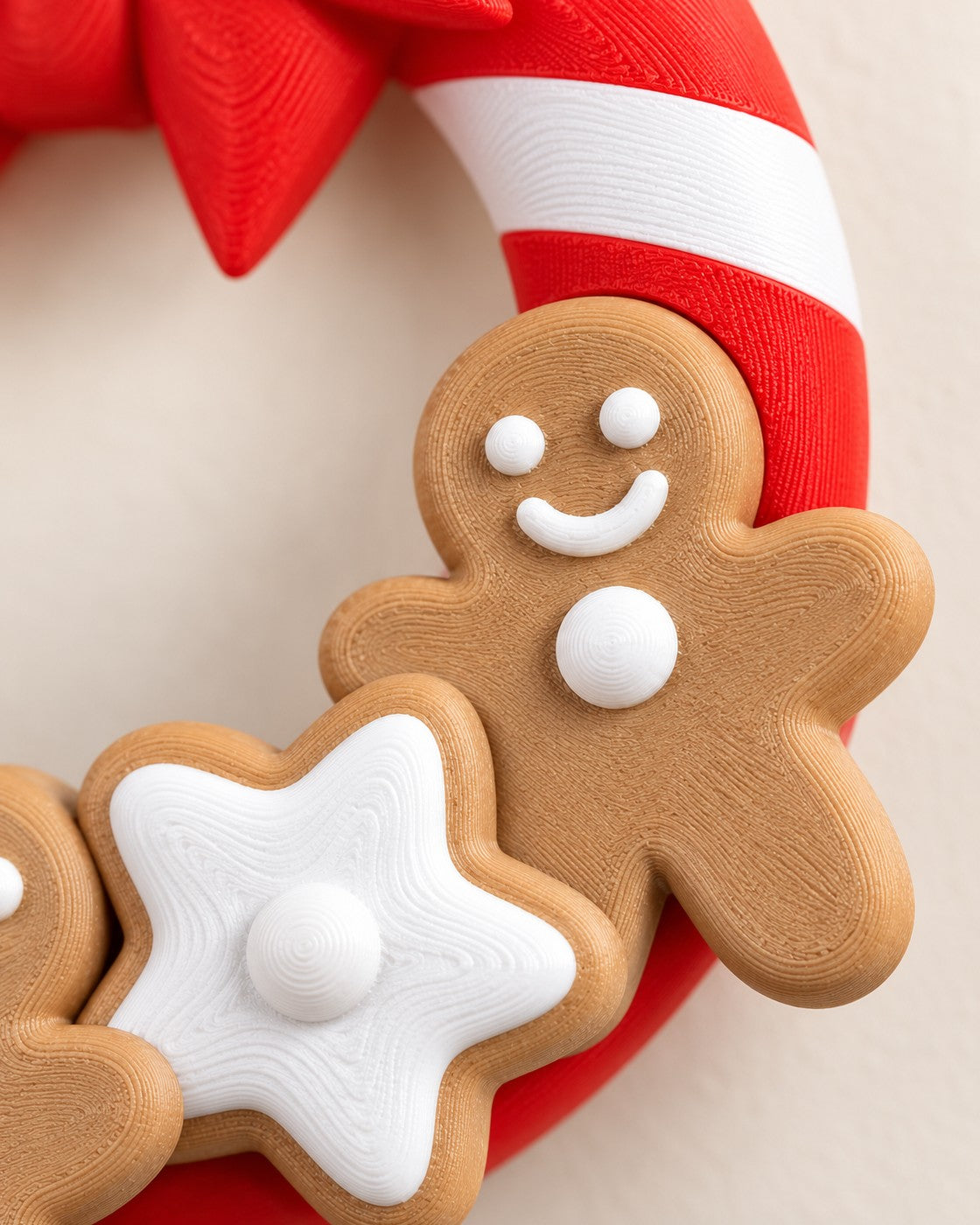 Close-up of the Gingerbread Christmas Wreath showing fine printed layer lines