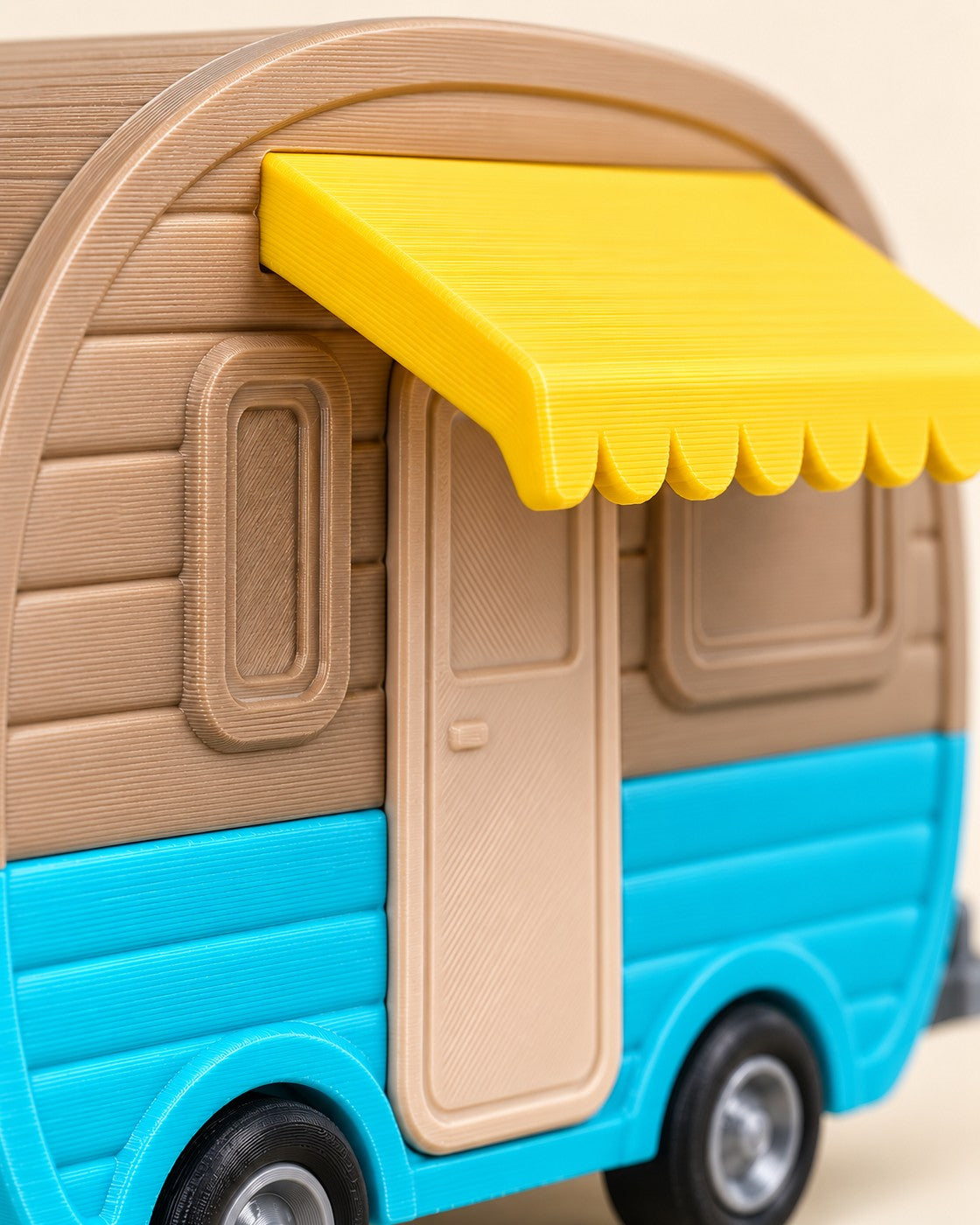 Close-up of the Retro Caravan Box showing fine printed layer lines