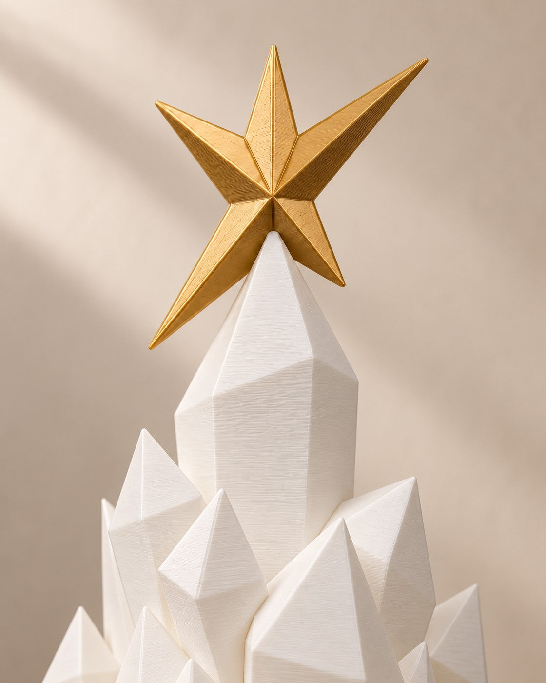 Close-up of the Crystal Tree Lamp showing fine printed layer lines