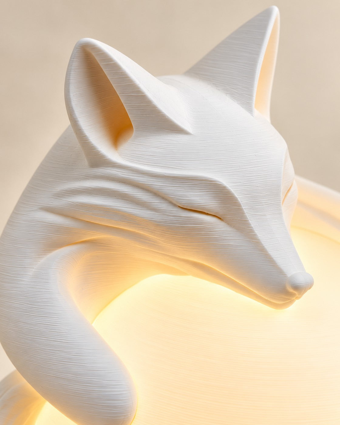 Close-up of the Vulpine Fox Lamp showing fine printed layer lines